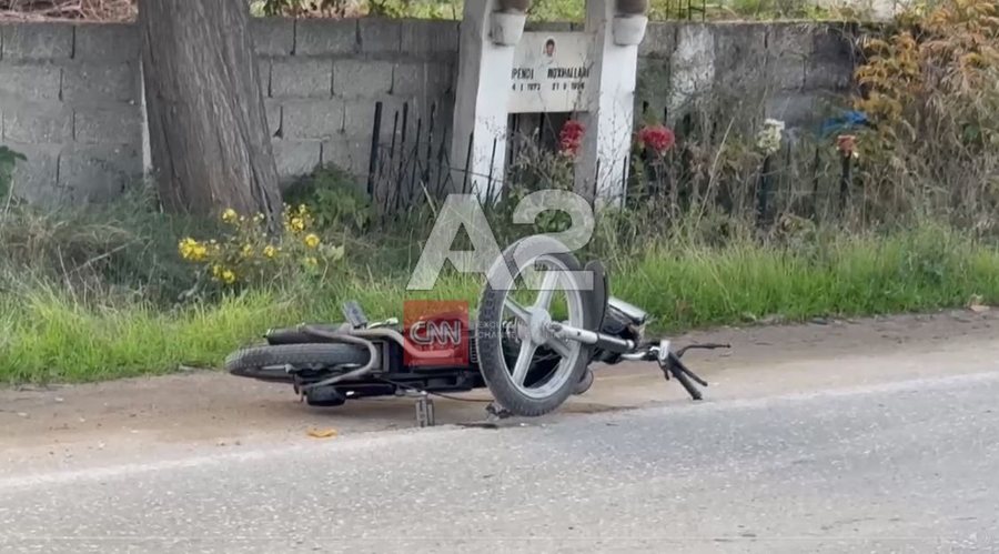Aksident në aksin Fier- Levan, makina përplaset me motorin