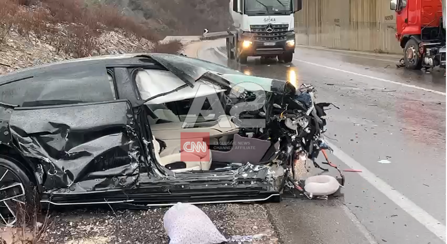 Aksident i rëndë në Rrugën e Arbrit, tre të plagosur