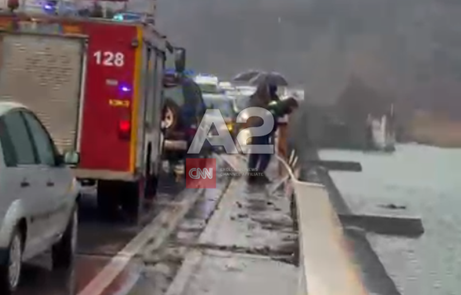 Makina bie nga ura në Shkodër, 3 persona përfundojnë në