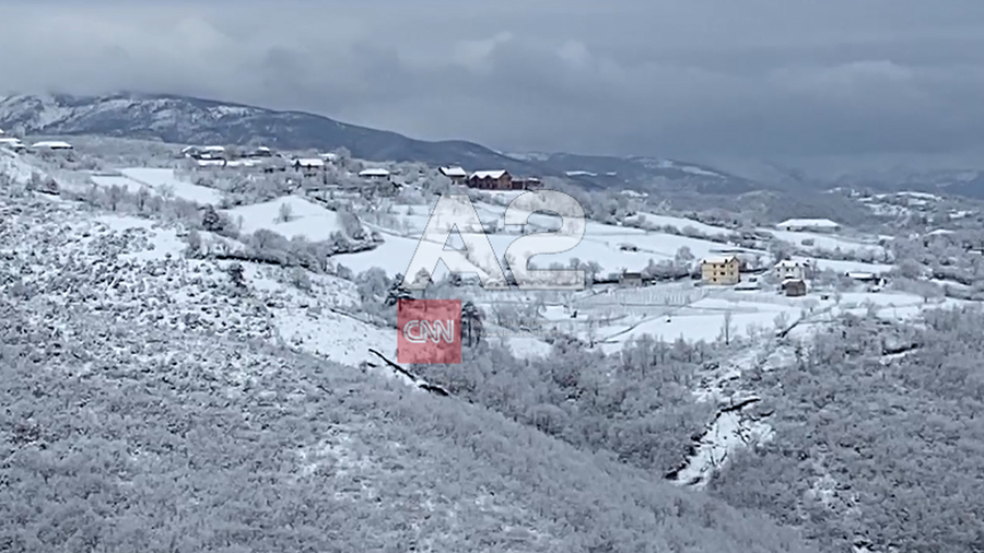 Dimër në Kukës, fshatrat malorë mbulohen nga bora