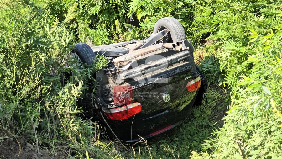 Aksident në aksin Bilisht-Korçë, përplasen 2 automjete,