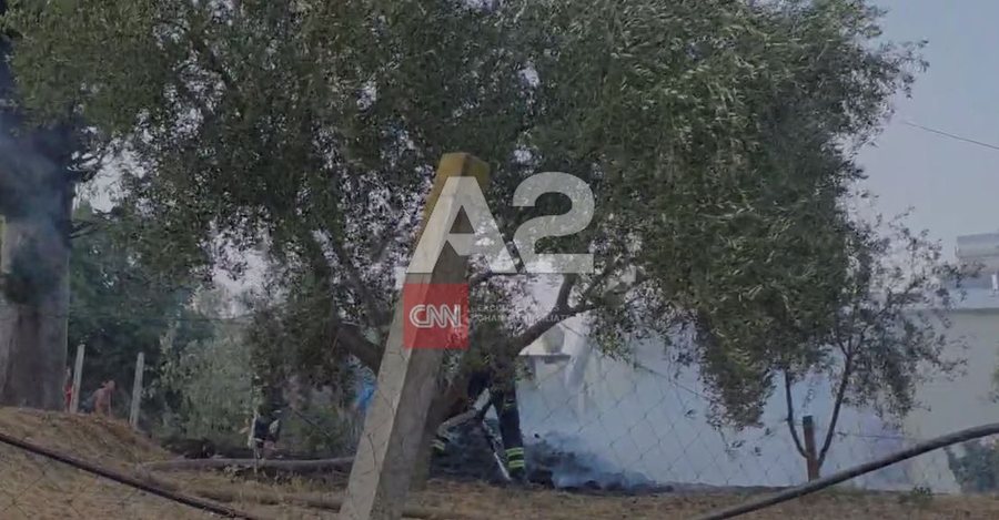 Zjarri përfshin oborrin e një banese në Libofshë të