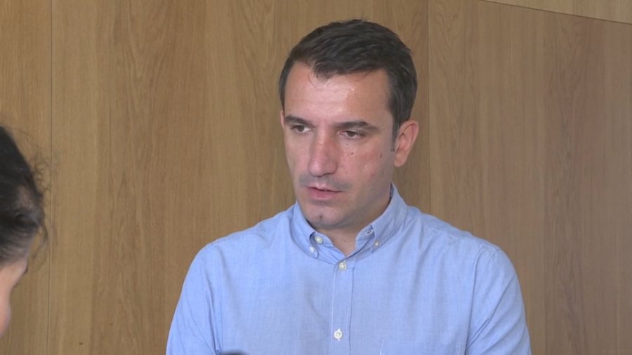 Erion Veliajt i komunikohen akuzat në paraburgimin e Durrësit