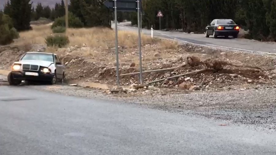 Aksident tek Ura e Vashës, plagoset familja