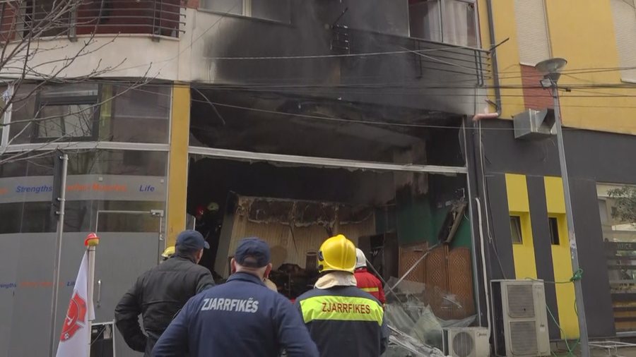 A 27-year-old man was arrested after setting fire to a woman's house due to