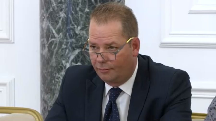 Takimi i Alaskës, një shans për ata që nuk duan të