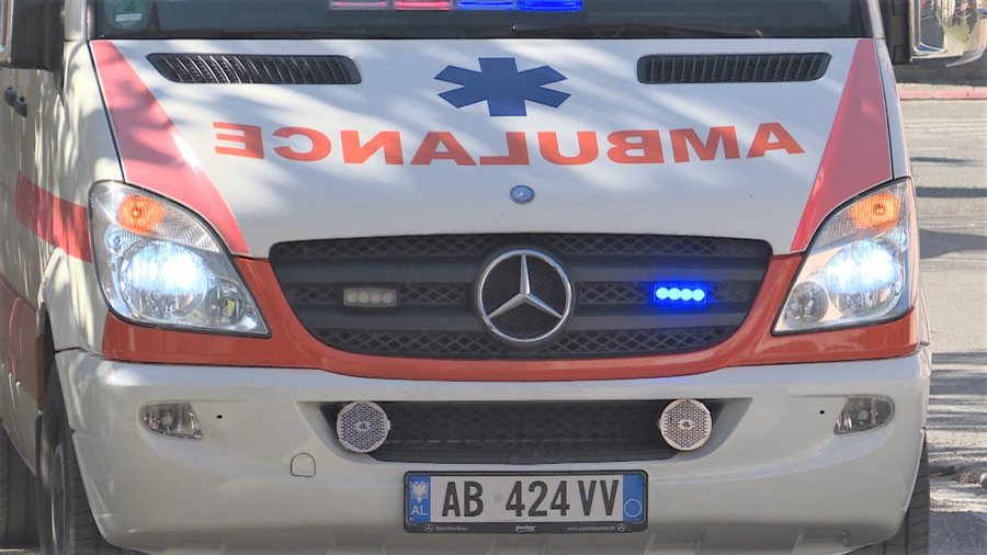 Tragjedia në Maliq, në gjendje të rëndë vajza