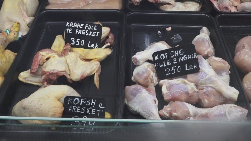 U bllokuan mbi 17 ton produkte, nga vezët deri tek uji. Çfarë