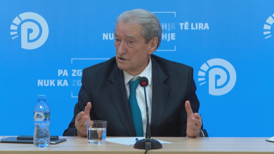 Debate në mbledhjen e grupit PD për komisionet e reformave, Berisha: