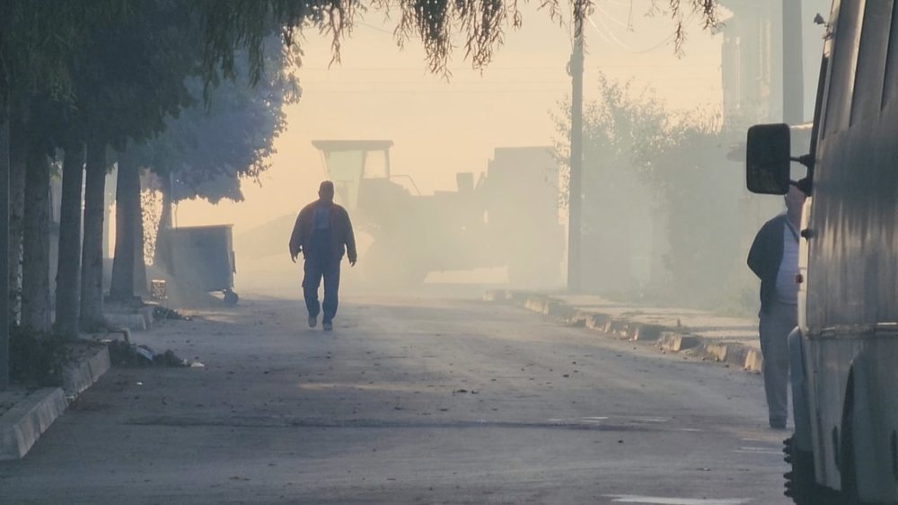 Maliqi me ajër të ndotur, tymi nga djegia e arave rrezikon