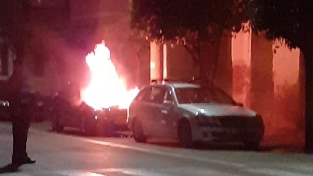 Përfshihet nga flakët mjeti i efektivit të Policisë në