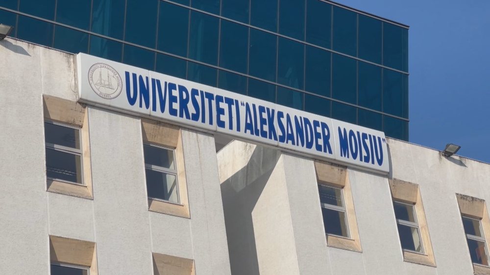 Studentët në Universitetin e Durrësit sërish pa konvikte, u