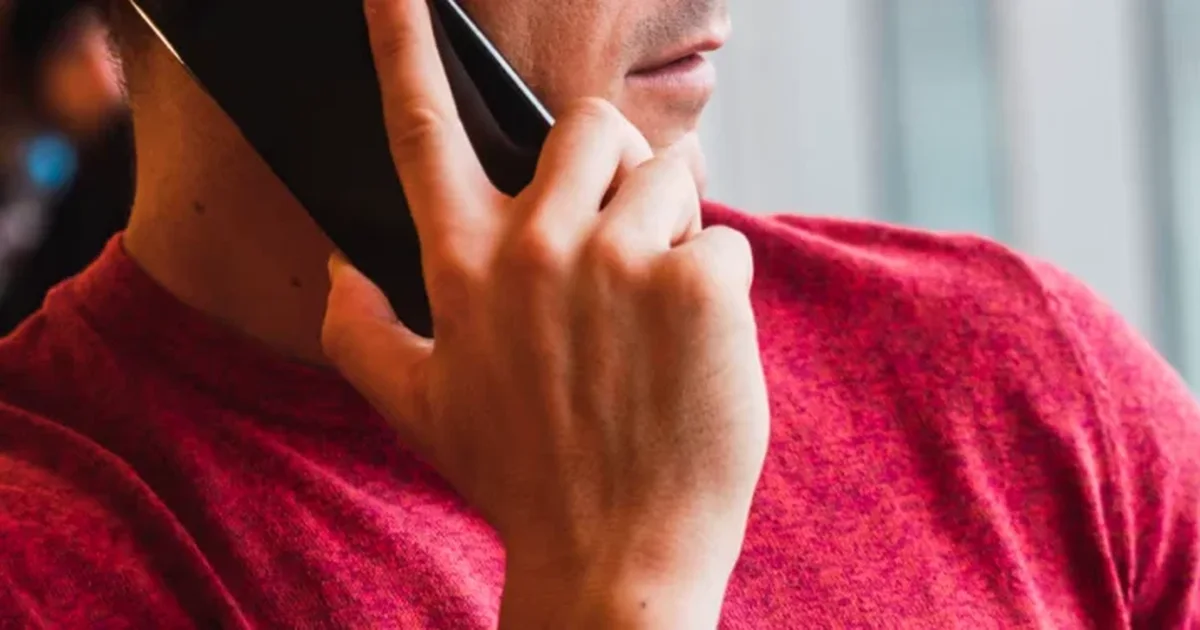 zeri-i-klonuar-me-inteligjence-artificiale-metodat-e-reja-te-mashtrimit-me-telefonata