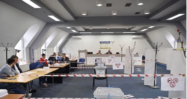 Kosovë, KQZ nuk çertifikon partinë e Dodikut, Listën