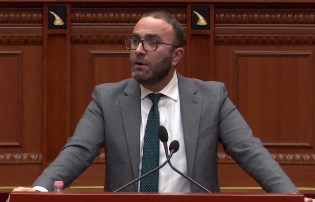 Bardhi kundër ndryshimeve në Kodin Penal: Balluku që abuzoi me 50