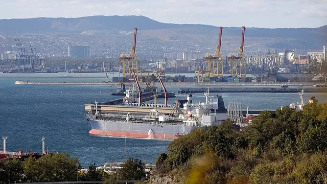 Rr&euml;zimi i dron&euml;ve n&euml; Detin e Zi, Turqia paralajm&euml;ron