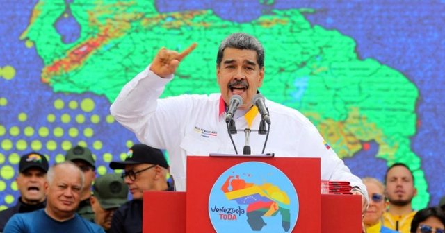 Maduro denoncon zbarkimin e trupave amerikanë në brigjet e