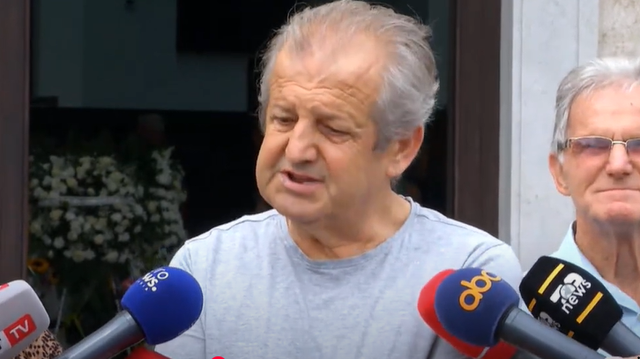 I jepet lamtumira e fundit Artur Zhejit, regjistori Kiço Londo: Sot