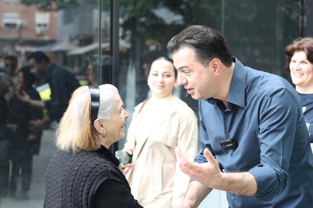 “Refuzoni një qeveri me zyrtarë tek 7x7=313”, Basha