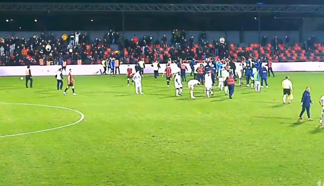 Teuta thirrje FSHF-së: Merrni masa për dhunën në Vlorë,