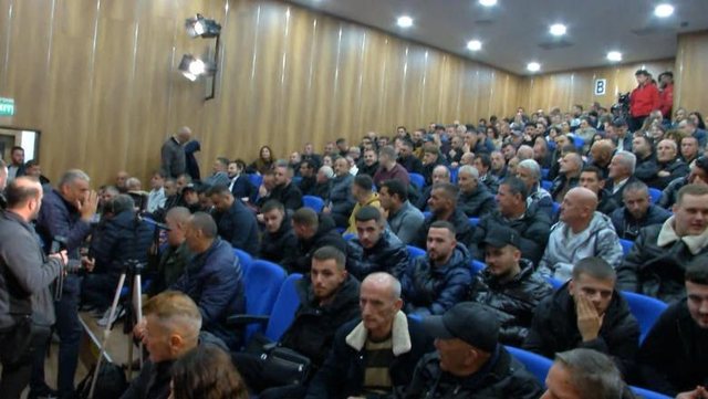 Salianji takim me strukturat e PD/ Kandidati më i votuar në