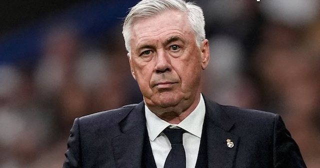 Carlo Ancelotti pas humbjes ndaj Barçës pranon: Bëmë