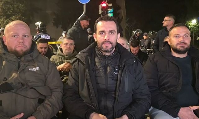 Adriatik Lapaj ironizon protestën e opozitës: Qëndresa