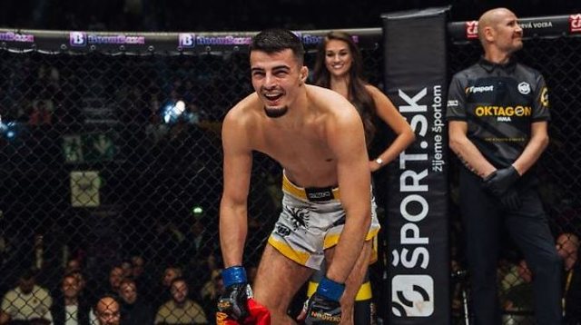 VIDEO/ Panik në MMA, luftëtari shqiptar Arijan Topllaj largohet me