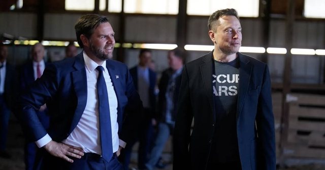 Elon Musk heq dorë nga krijimi i një partie të re, mbështet