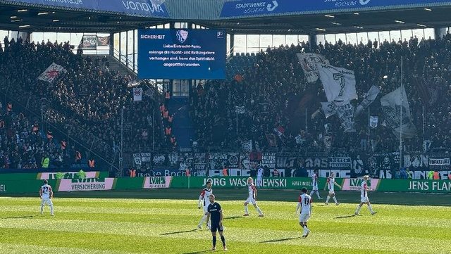 Strange reason, Bundesliga match postponed! Eintracht fans are to blame -