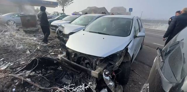 Aksidentohen dy automjete në aksin Maqellarë–Peshkopi, plagoset