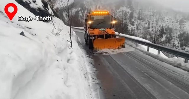 Reshje bore në Theth, garantohet qarkullimi i automjeteve pa asnjë