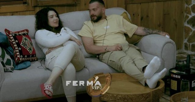 Në pritje të një fëmije? Zbulohet arsyeja pas largimit