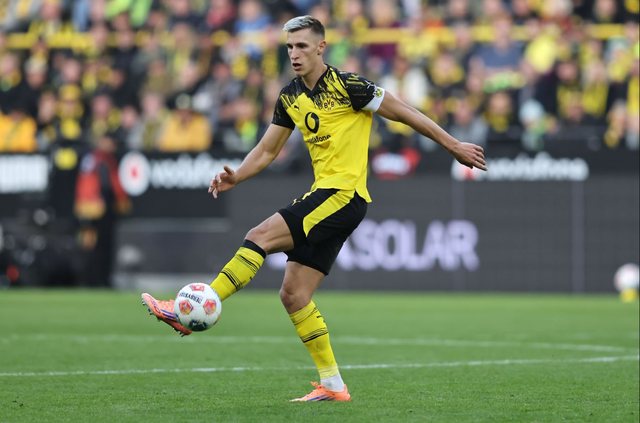 N&euml; k&euml;rkim t&euml; nj&euml; mbrojt&euml;si, Real Madrid i