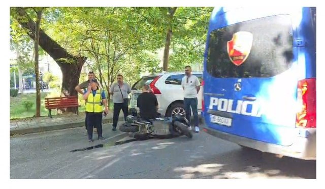 Aksident pran&euml; ur&euml;s s&euml; Drejtoris&euml; s&euml; Policis&euml;