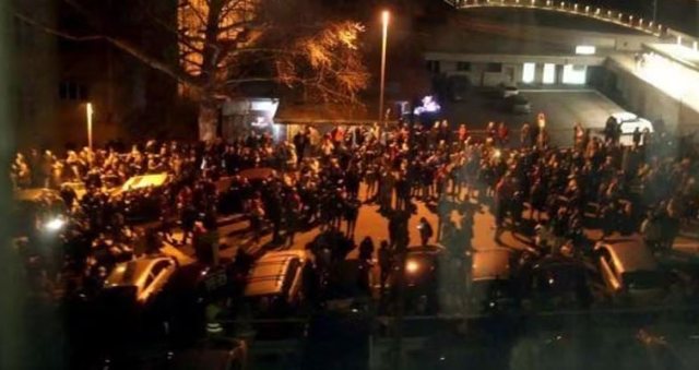 Përshkallëzon protesta antiqeveritare në Serbi, përleshje