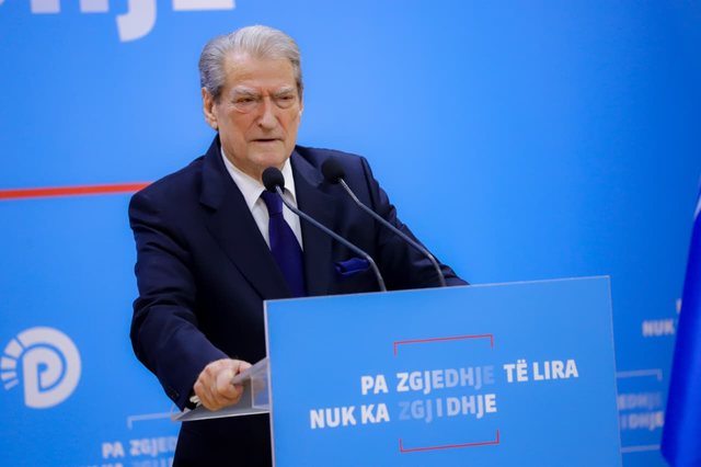 Kush &euml;sht&euml; strategjia e protest&euml;s s&euml; opozit&euml;s?/ Berisha