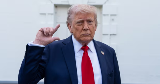 Nuk ka karta për të luajtur, Trump akuzon Zelensky-n si pengesë