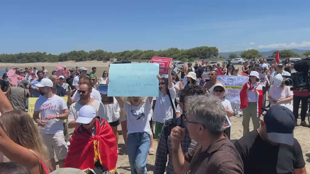 Rikthehet protesta n&euml; Zv&euml;rnec, qindra qytetar&euml; vijojn&euml;