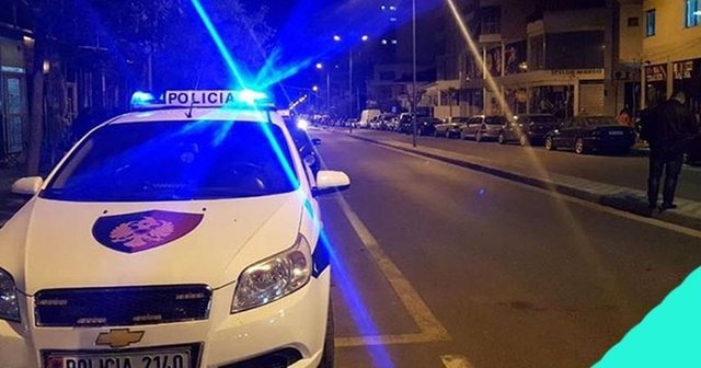 EMRAT/ Sherr me thika mes fqinj&euml;ve n&euml; Rrogozhin&euml;, nd&euml;rron