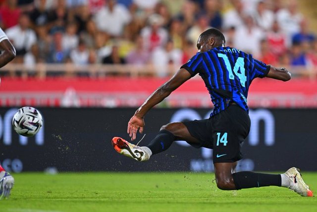 Telashe n&euml; horizont p&euml;r Kivun, d&euml;mtim n&euml; gju p&euml;r