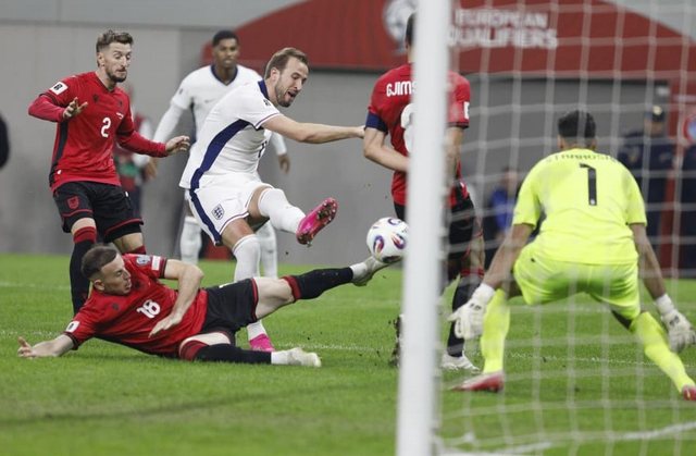 Fine after the match with England, AFF reacts to FIFA's decision: It