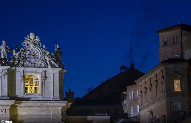 Zgjedhja e Papës/ Kardinalët futen për votimin e radhës,