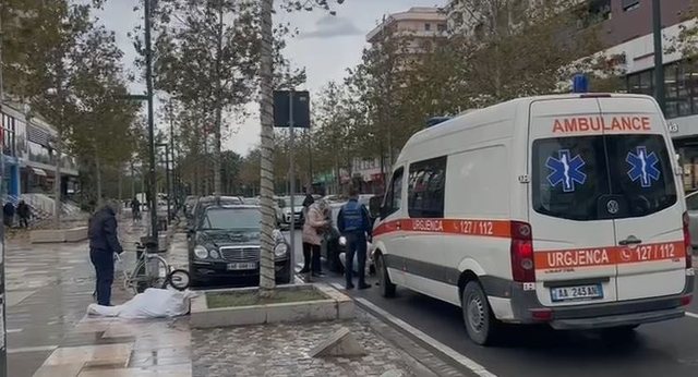 Gjendet pa shenja jete një grua në bulevardin e Vlorës, ja