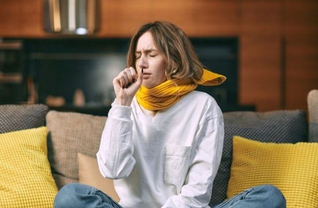 Cough disappears in a few days! Homemade syrup with two ingredients that soothes