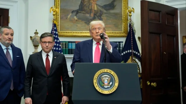 Trump njofton pezullimin e të gjitha aplikimeve për imigracionin nga