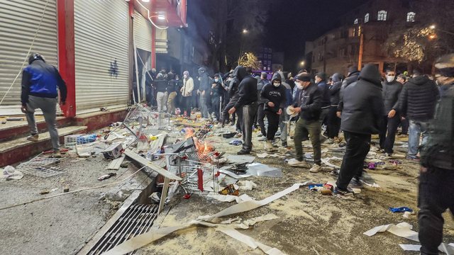 P&euml;rshkall&euml;zohen protestat n&euml; Iran, rritet numri i viktimave