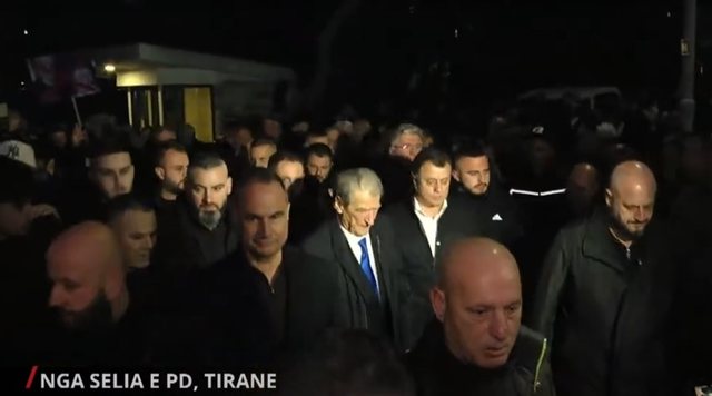 Protesta e PD, mungon Gazment Bardhi, zbulohet arsyeja