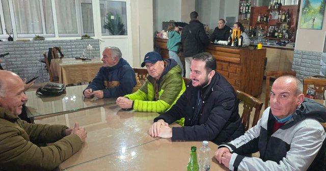 Ervin Salianji "mesazh" Berish&euml;s dhe Nok&euml;s nga Himara: