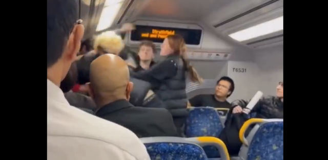 Incident i r&euml;nd&euml; n&euml; nj&euml; tren n&euml; Sydney! U k&euml;rkoi